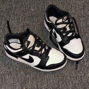Nike Classic Black and White Athletic Shoes